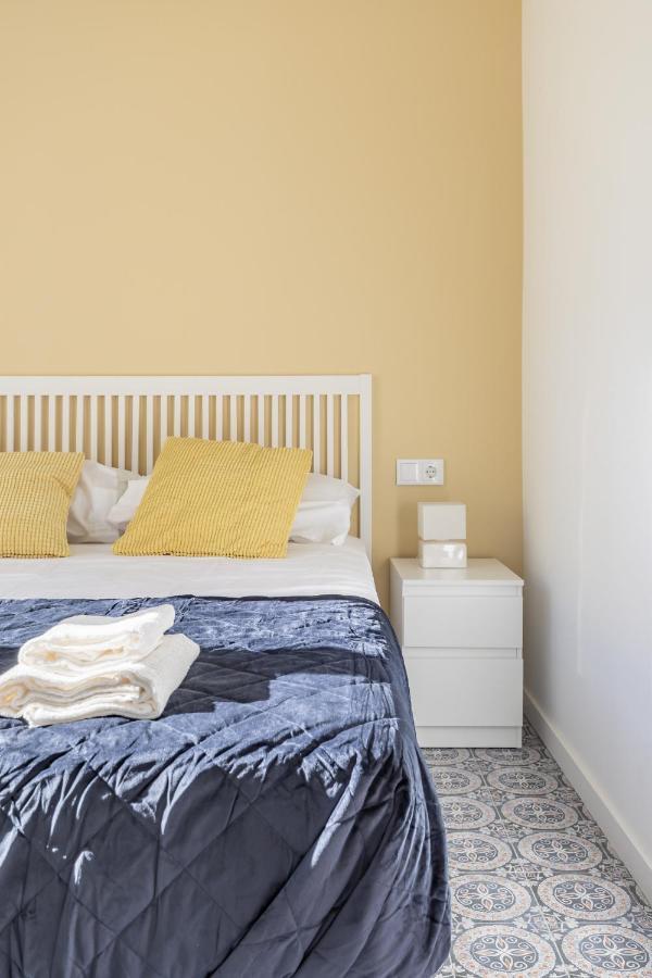 Marvellous With A Large Private Terrace Appart hôtel Valence