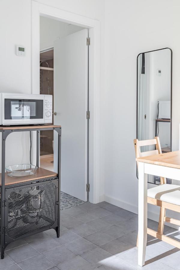 Marvellous With A Large Private Terrace Appart hôtel *